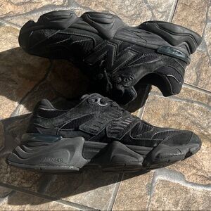 9060 Triple Black Suede New Balance Men’s Sneakers